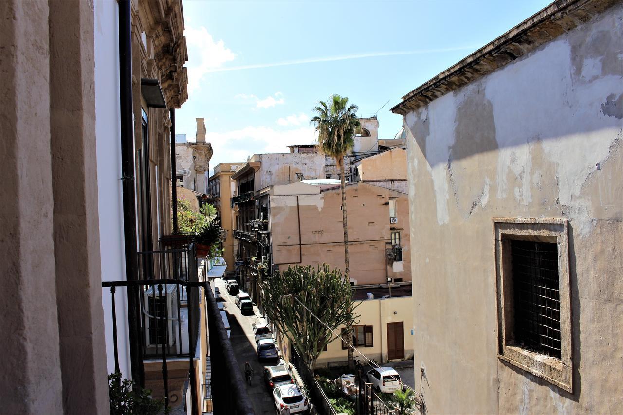 Bed and Breakfast La Via Delle Biciclette Palermo Exterior foto
